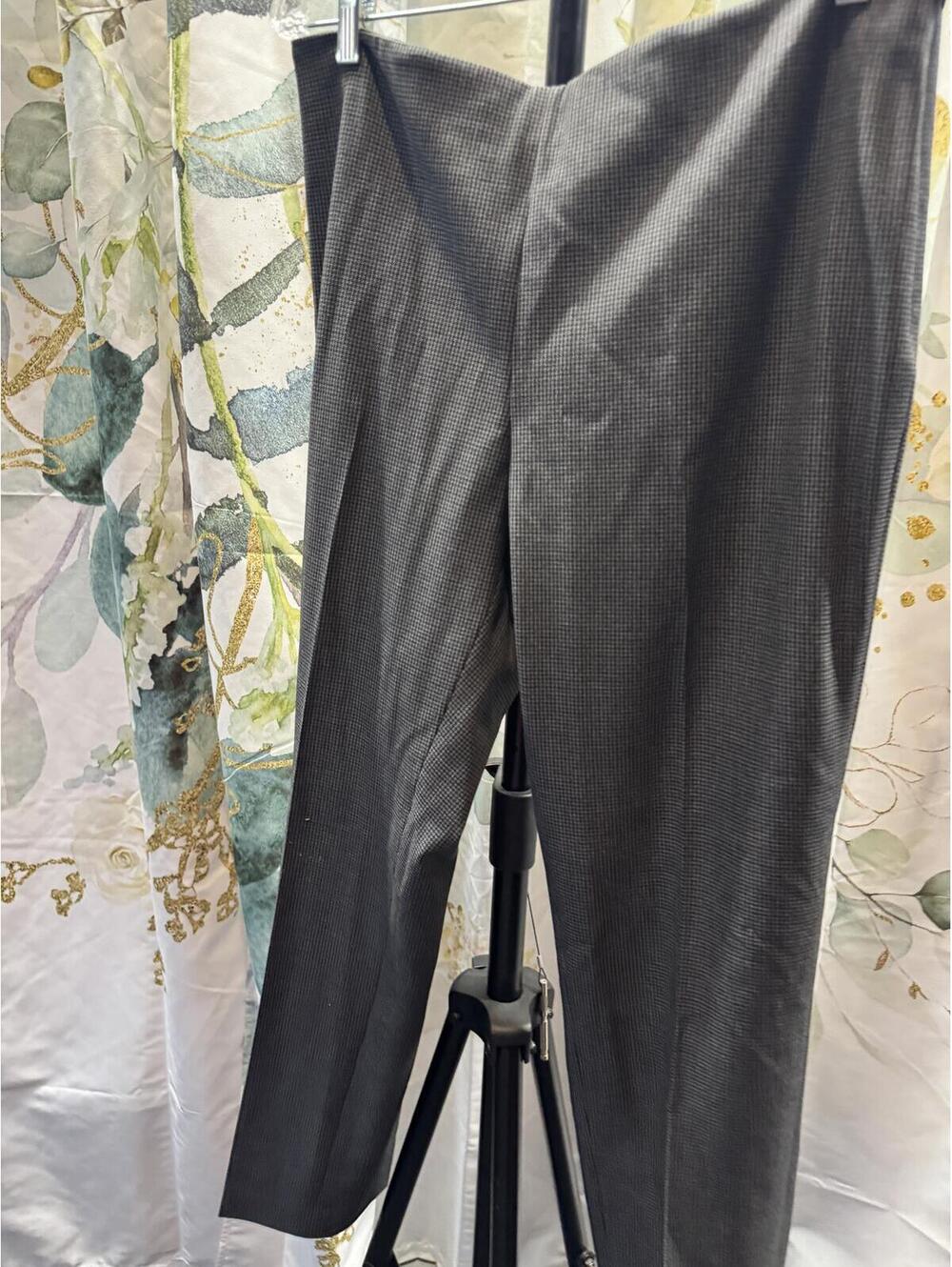 Doncaster Women's Gray Houndstooth Dress Pants 14